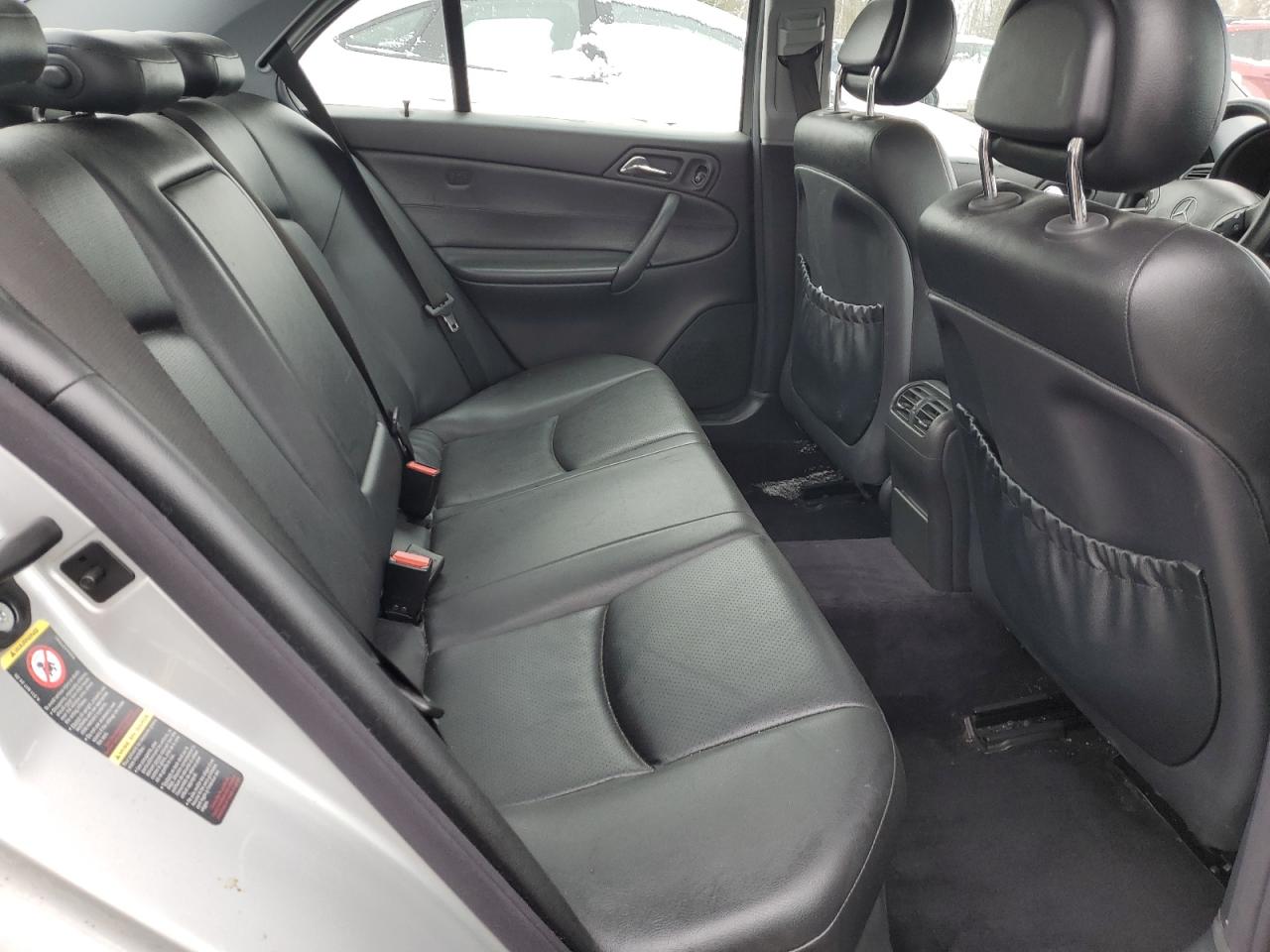2004 Mercedes-Benz C 230K Sport Sedan VIN: WDBRF40J74F543823 Lot: 49698565