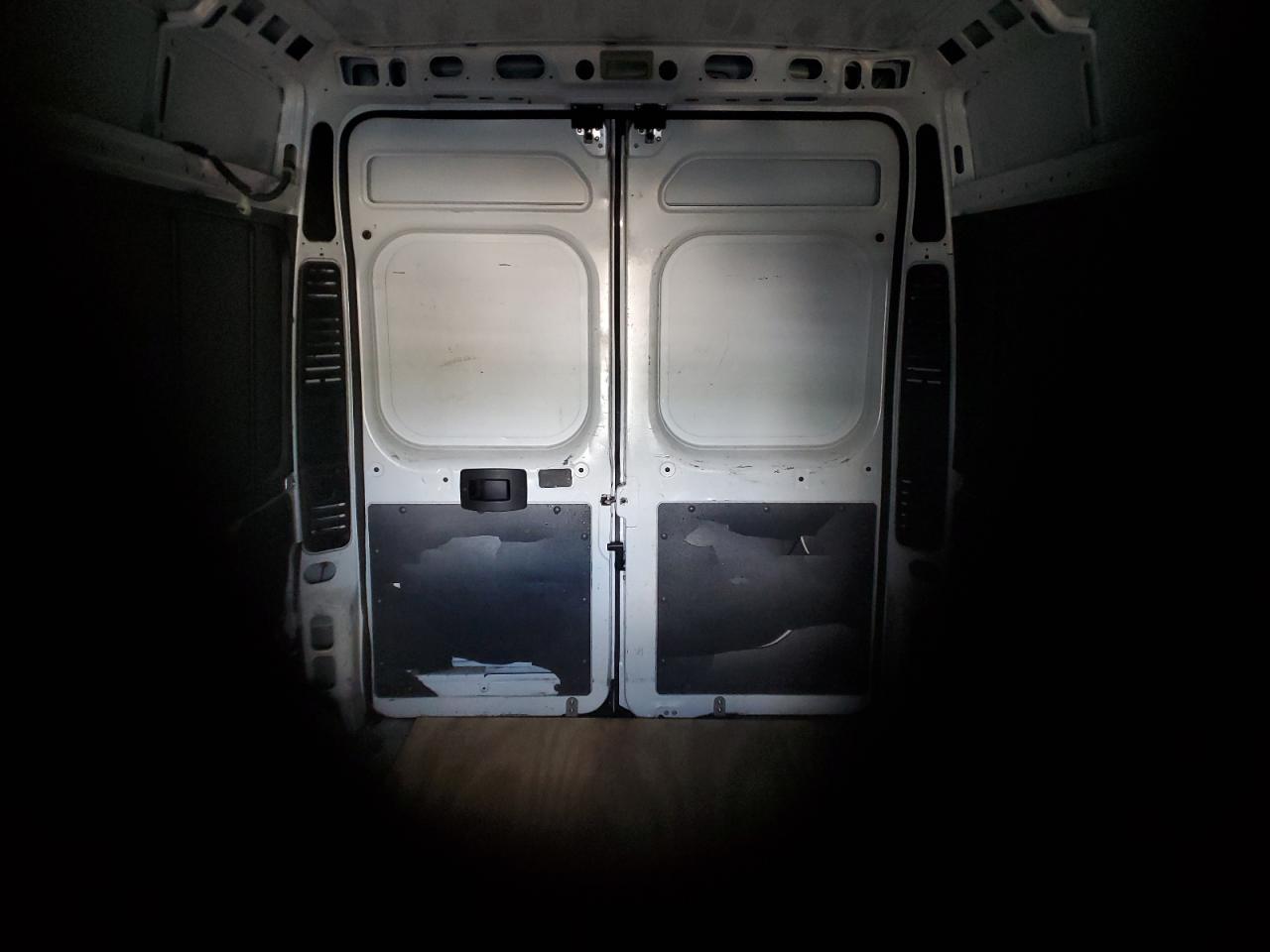 2019 Ram Promaster 1500 1500 High VIN: 3C6TRVBG1KE547404 Lot: 52637575