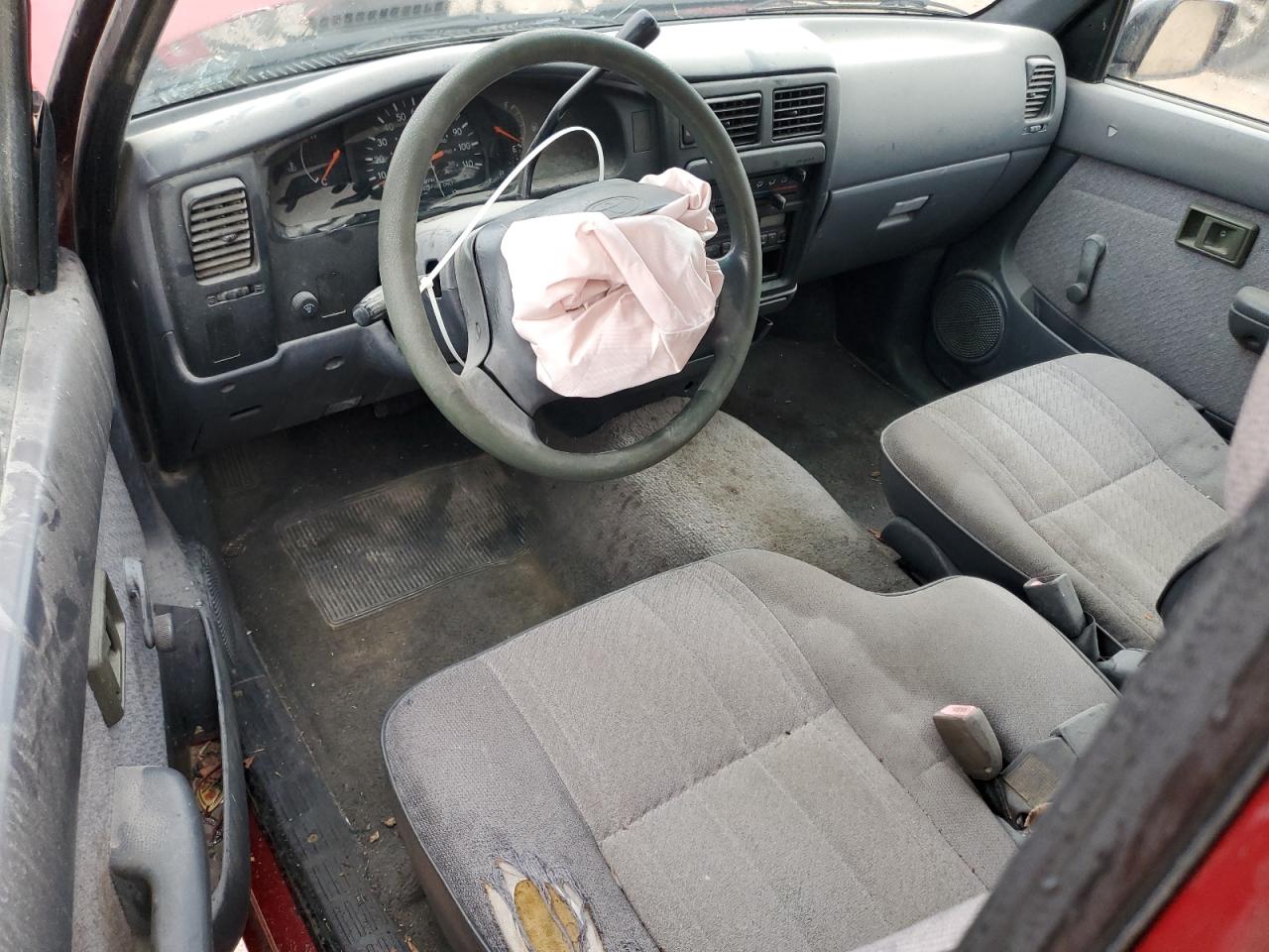 1997 Toyota Tacoma Xtracab VIN: 4TAVL52N0VZ300395 Lot: 54249615