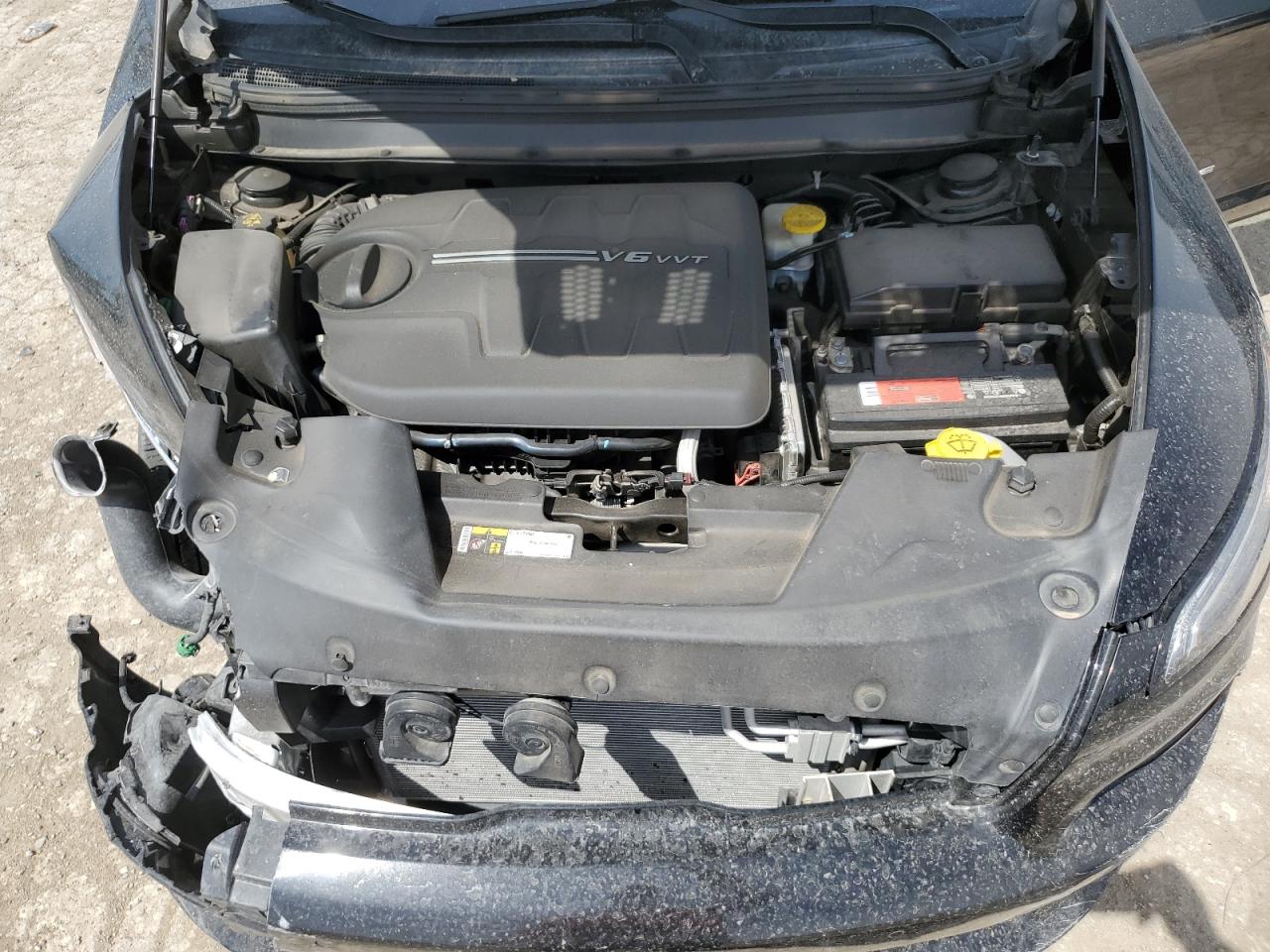 2018 Jeep Cherokee Overland VIN: 1C4PJMJX5JD525872 Lot: 53783655