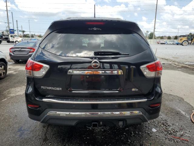  NISSAN PATHFINDER 2015 Черный