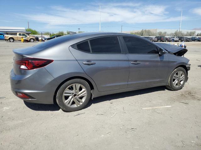  HYUNDAI ELANTRA 2019 Серый