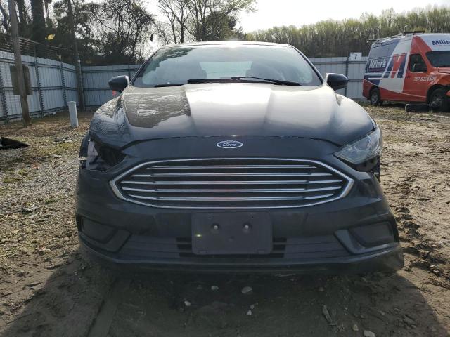  FORD FUSION 2018 Czarny