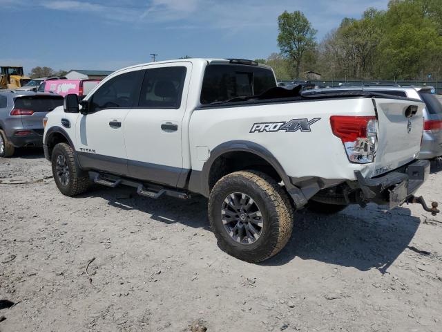  NISSAN TITAN 2017 White