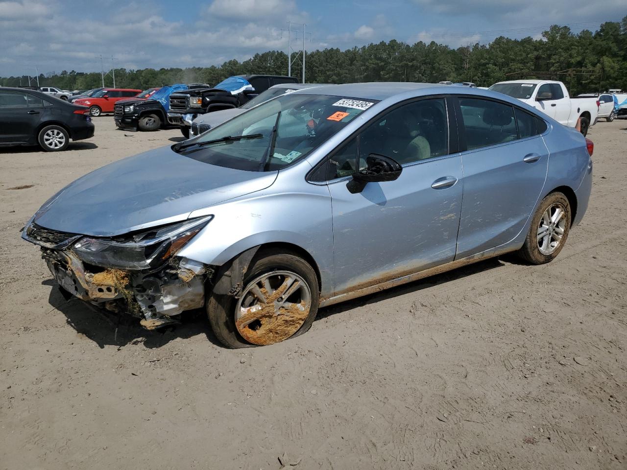 2018 Chevrolet Cruze Lt for Sale in Greenwell Springs, LA - Front End