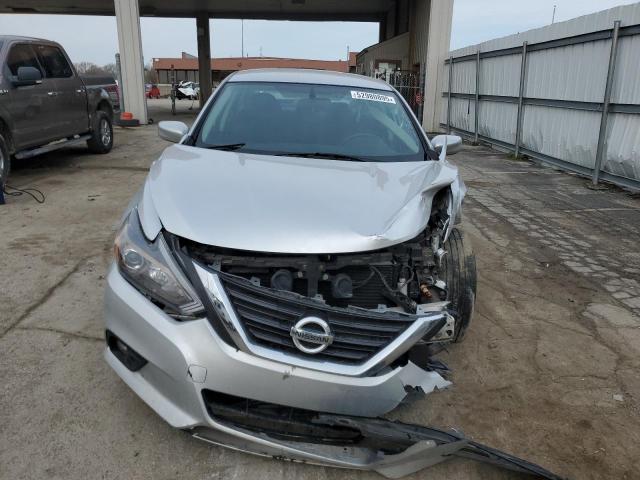  NISSAN ALTIMA 2017 Серебристый