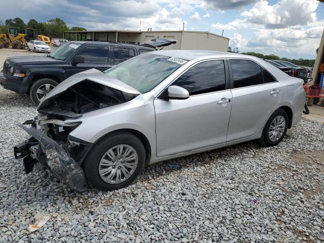  TOYOTA CAMRY 2013 Srebrny