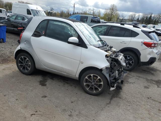  SMART FORTWO 2017 White