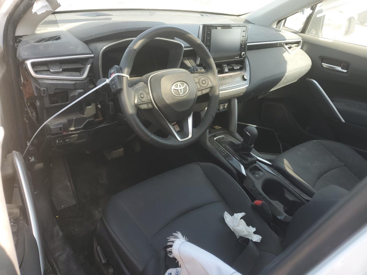 2022 Toyota Corolla Cross Xle VIN: 7MUDAAAG2NV013763 Lot: 53041385