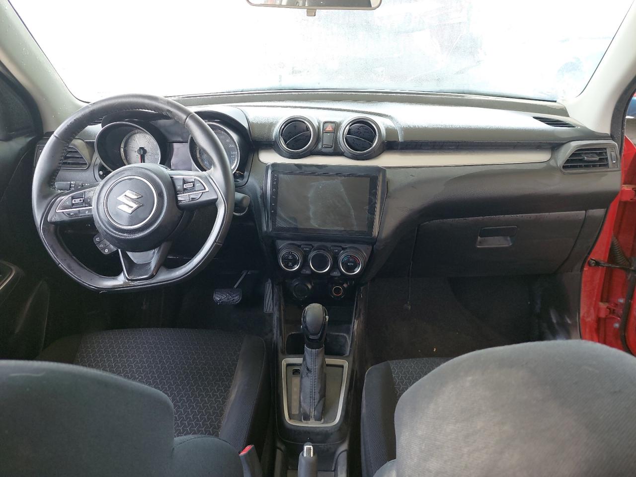 JS2ZC6C26P6400477 - 2023 Suzuki Swift - #52663325