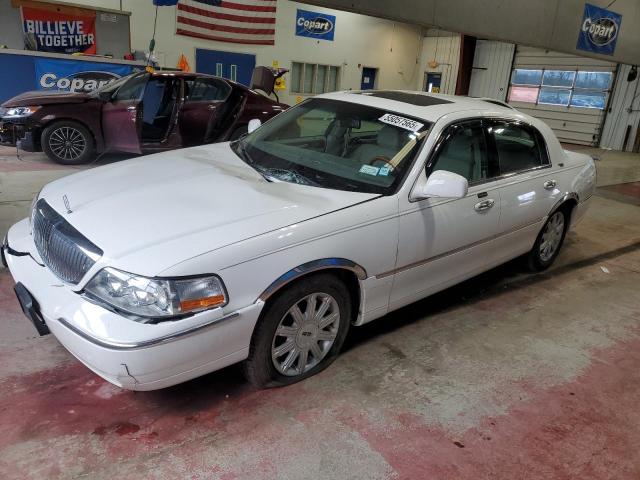 2007 Lincoln Town Car Signature Limited