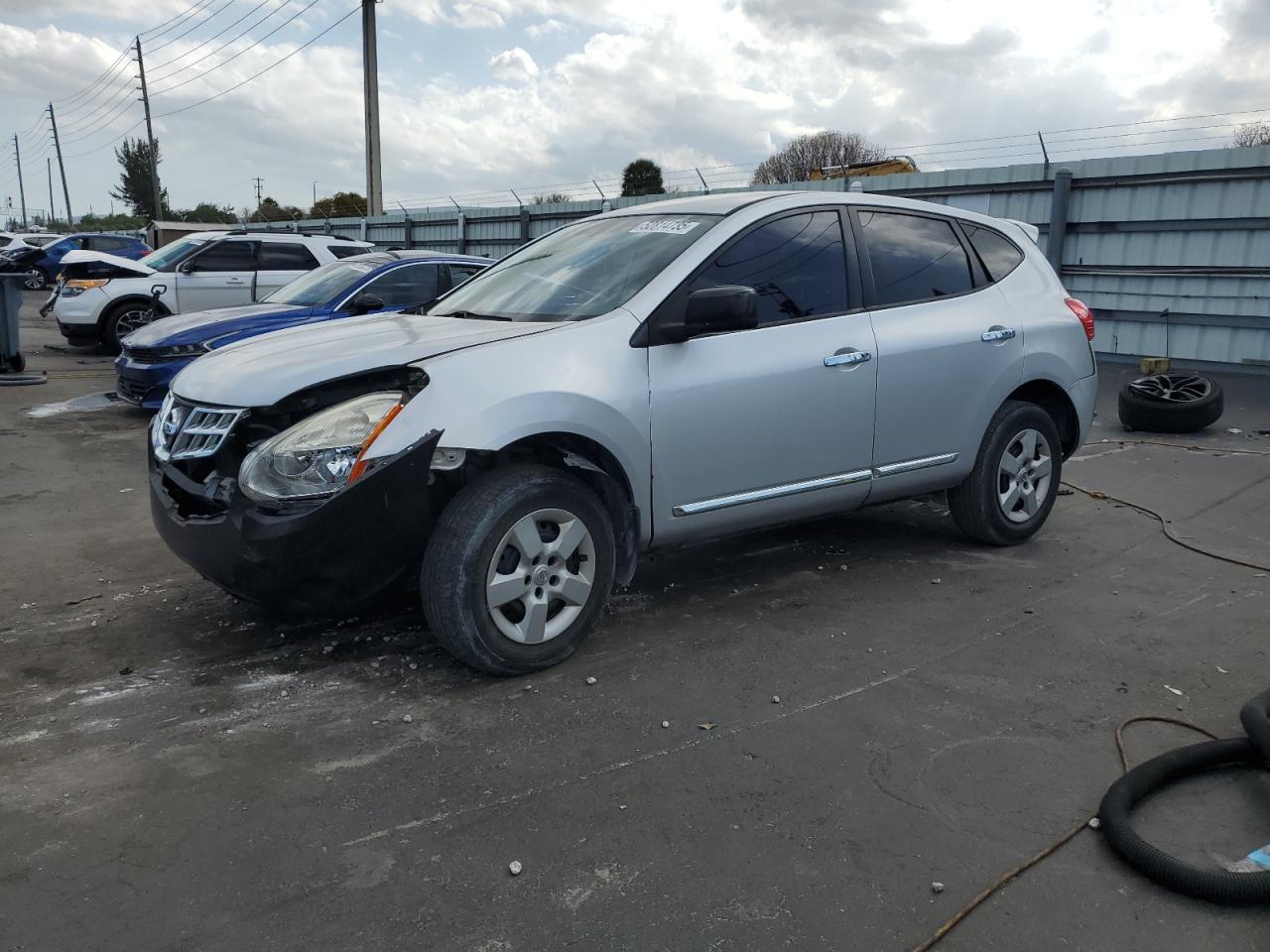Miami, FL에서 판매 중인 2011 Nissan Rogue S - Front End