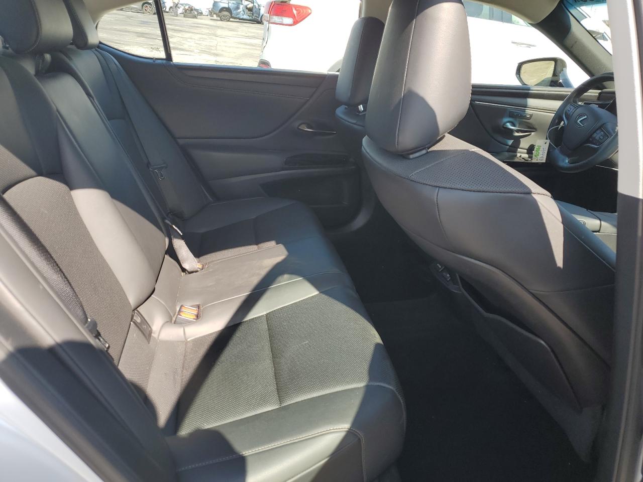 2022 Lexus Es 350 Base VIN: 58ADZ1B16NU125205 Lot: 55099155