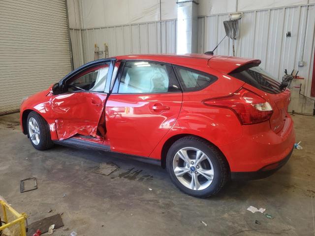  FORD FOCUS 2014 Красный