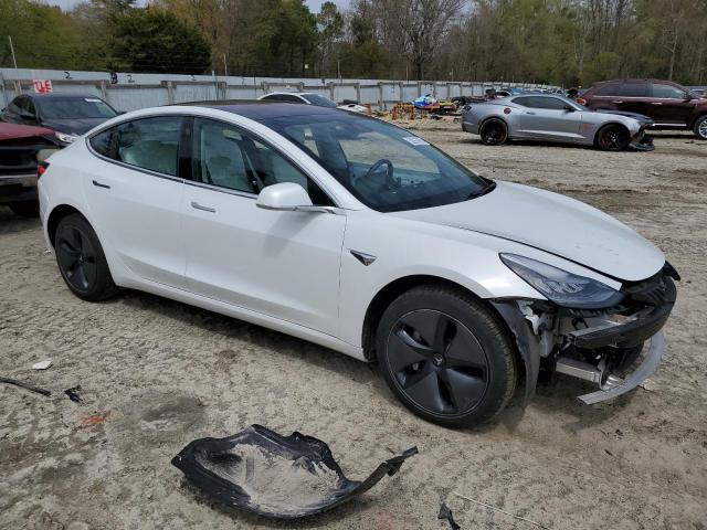 TESLA MODEL 3 2018 Білий