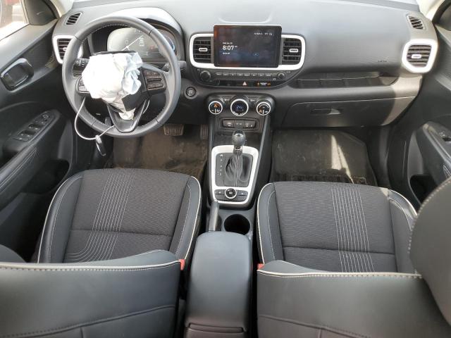 HYUNDAI VENUE 2024 Червоний
