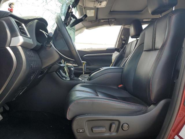  TOYOTA HIGHLANDER 2019 Красный