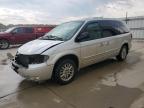 2002 Chrysler Town & Country Limited за продажба в Cahokia Heights, IL - Front End