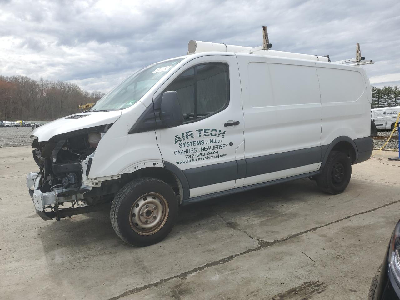 Windsor, NJ에서 판매 중인 2016 Ford Transit T-250 - Front End