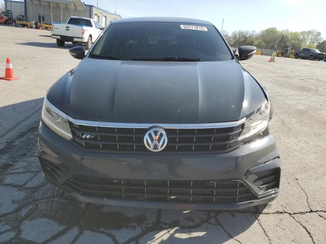  VOLKSWAGEN PASSAT 2018 Сharcoal