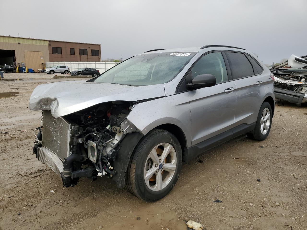 2020 Ford Edge Se for Sale in Kansas City, KS - Front End