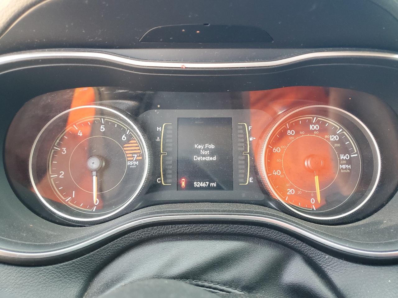 2020 Jeep Cherokee Latitude Plus VIN: 1C4PJLLB4LD606392 Lot: 53528645