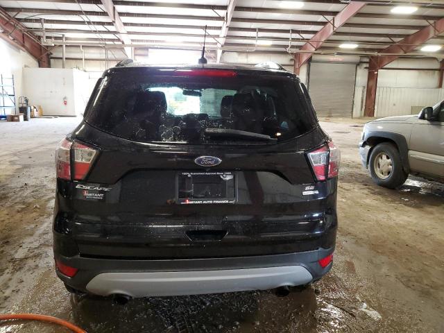  FORD ESCAPE 2018 Чорний