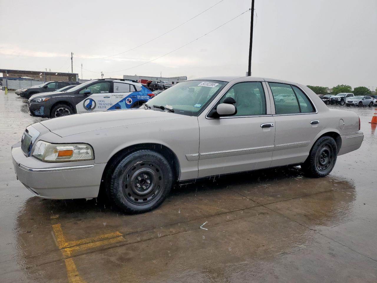 2006 Mercury Grand Marquis Gs იყიდება Grand Prairie-ში, TX - Normal Wear