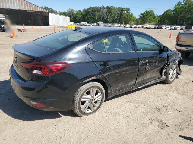  HYUNDAI ELANTRA 2020 Czarny