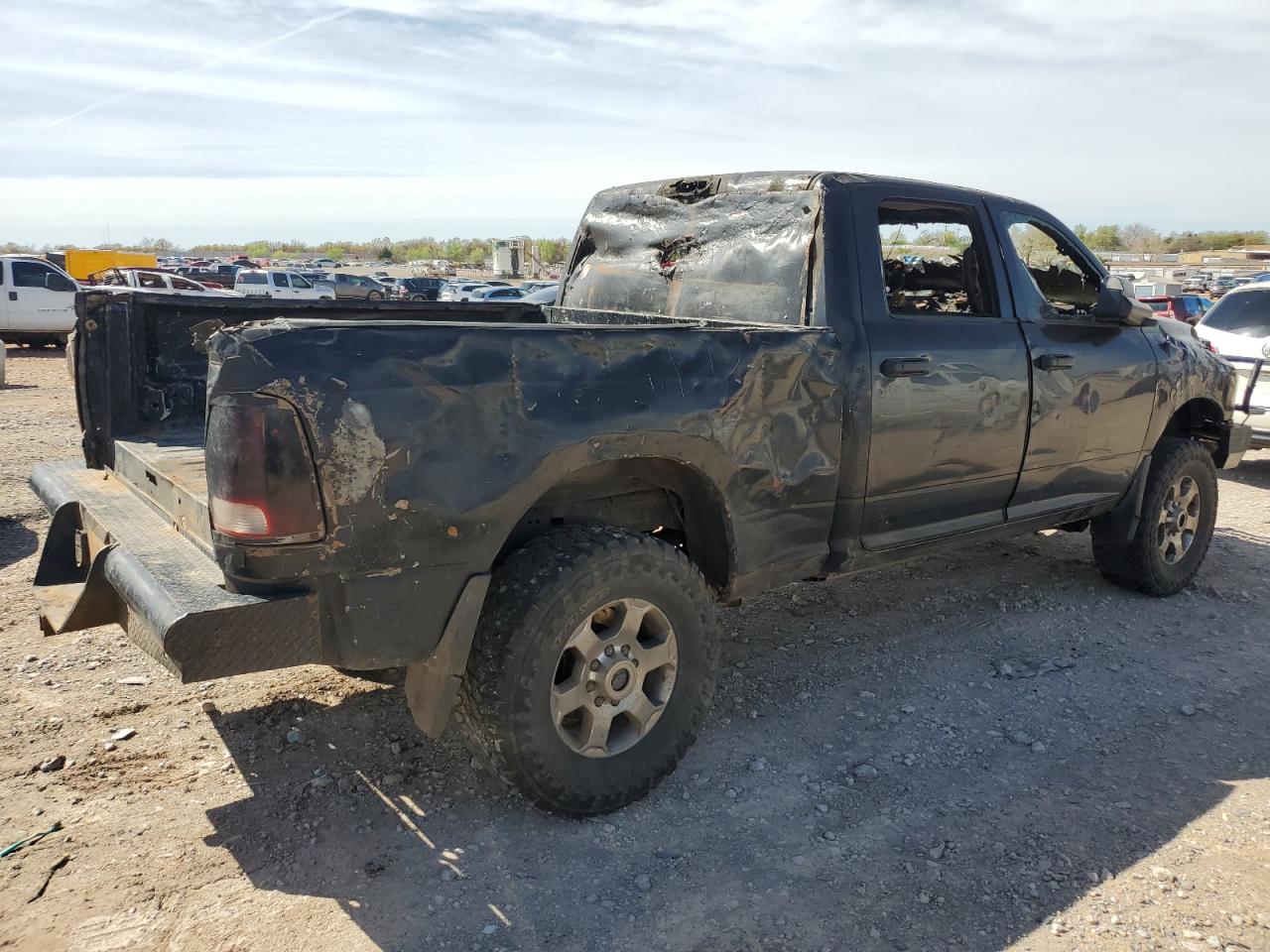 2015 Ram 2500 St black null diesel 3C6UR5CL8FG503748 photo #4