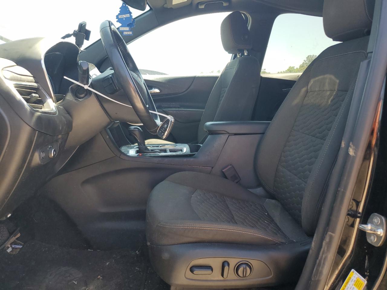 2019 Chevrolet Equinox Lt VIN: 3GNAXLEXXKL266386 Lot: 53079105