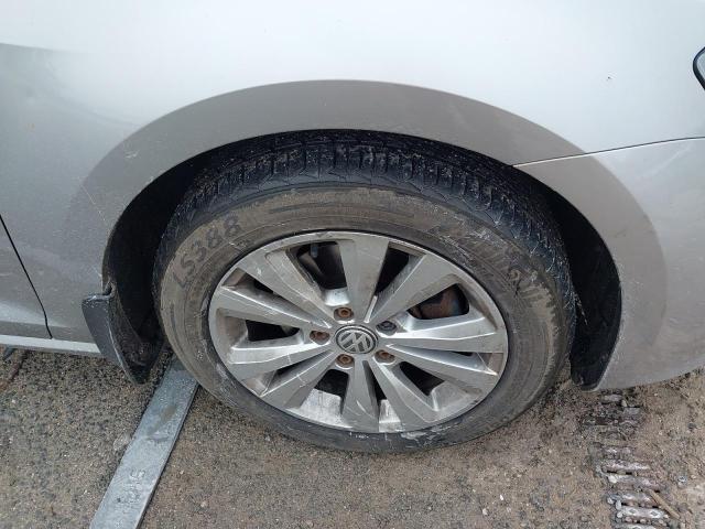 2013 VOLKSWAGEN GOLF SE BL