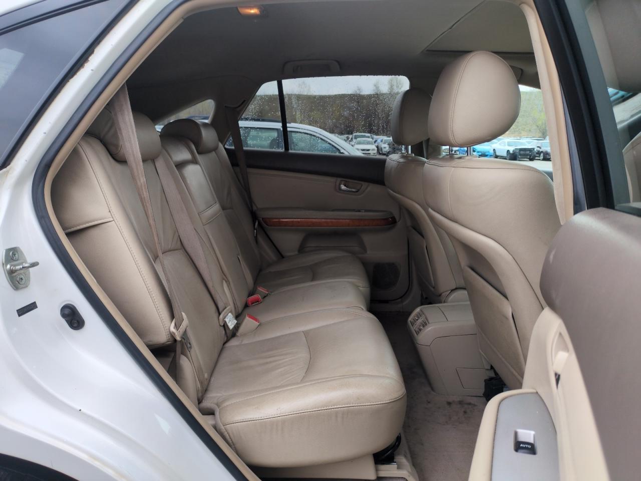 2005 Lexus Rx 330 VIN: 2T2HA31U55C081136 Lot: 53676605
