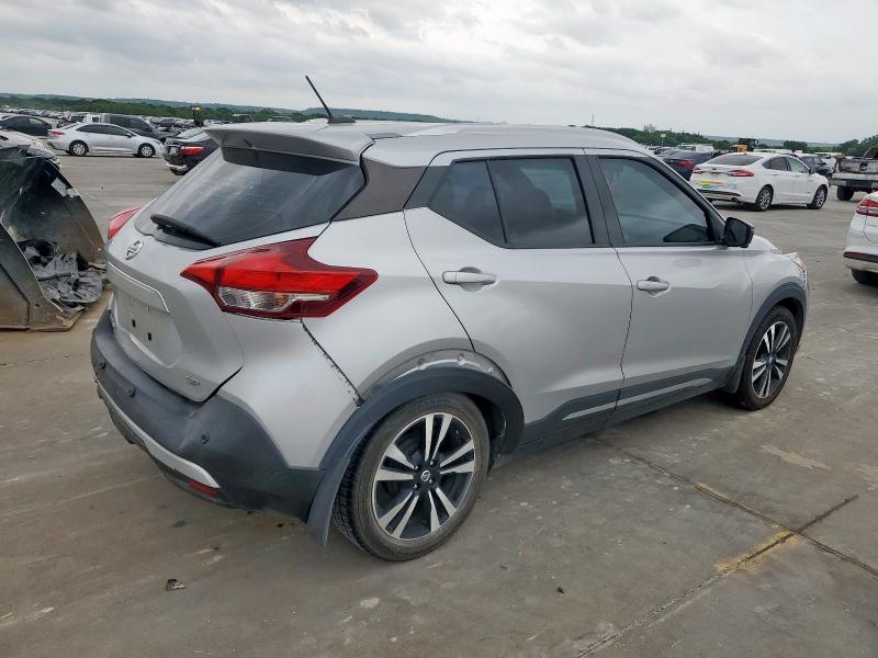  NISSAN KICKS 2020 Srebrny