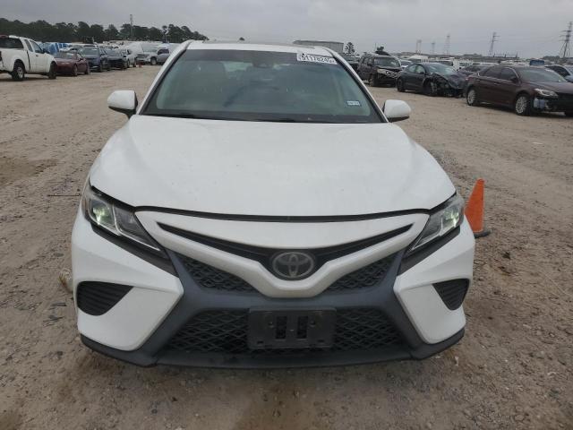  TOYOTA CAMRY 2019 Biały