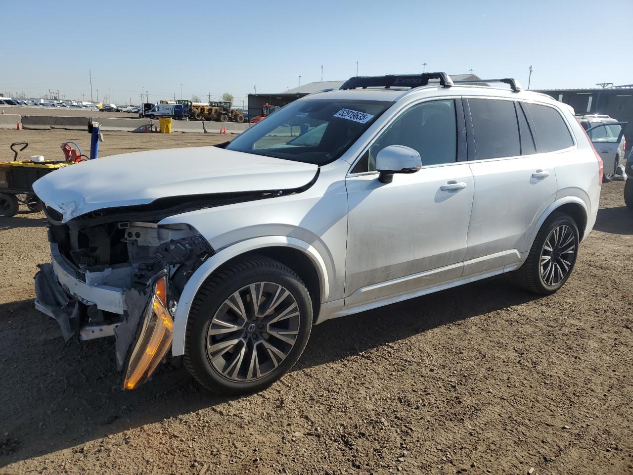 2020 Volvo Xc90 T6 Momentum for Sale in Brighton, CO - Front End