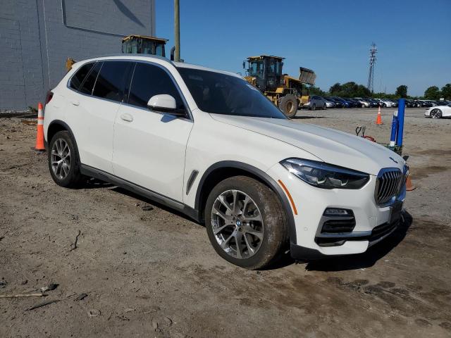  BMW X5 2021 Белы