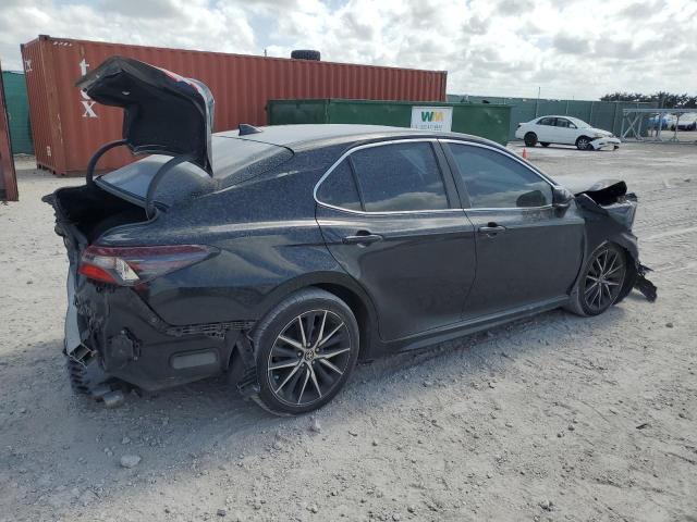  TOYOTA CAMRY 2022 Czarny