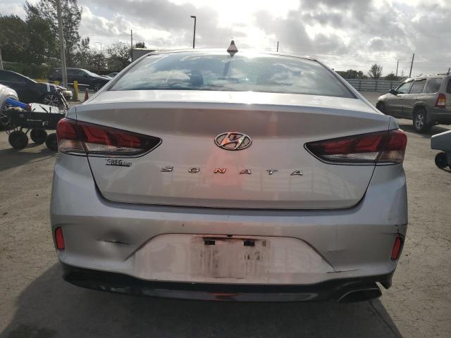  HYUNDAI SONATA 2018 Сріблястий