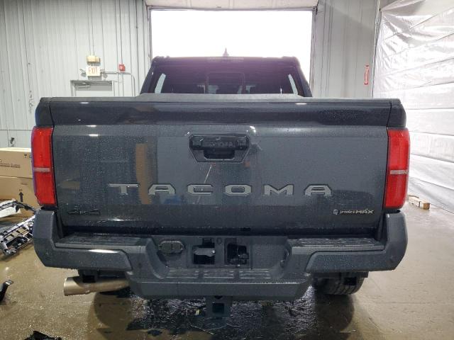  TOYOTA TACOMA 2024 Серый