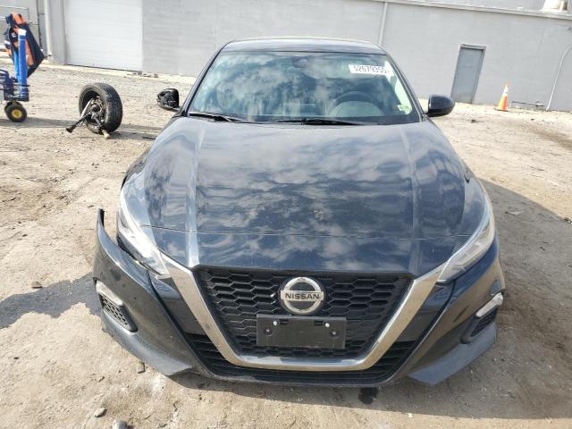  NISSAN ALTIMA 2021 Czarny