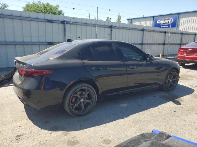  ALFA ROMEO GIULIA 2018 Black