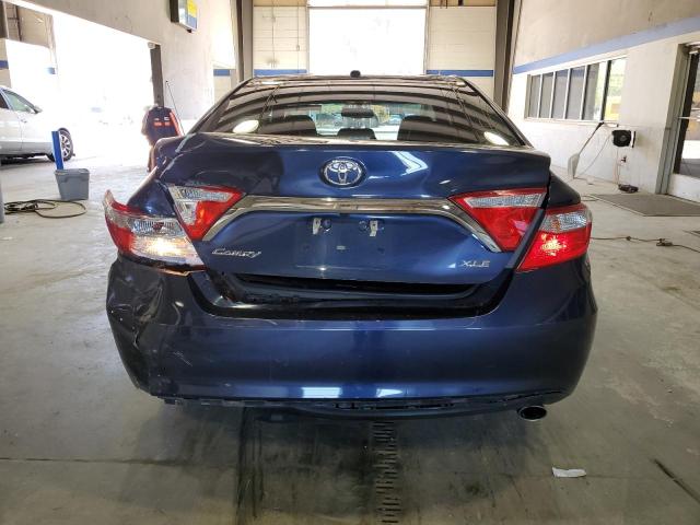  TOYOTA CAMRY 2015 Granatowy