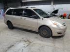 2009 Toyota Sienna Ce იყიდება Wheeling-ში, IL - Normal Wear