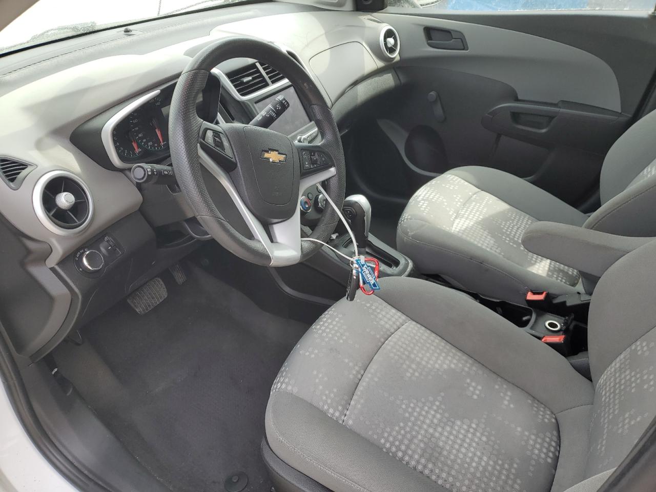 2020 Chevrolet Sonic VIN: 1G1JG6SB3L4130345 Lot: 52098025