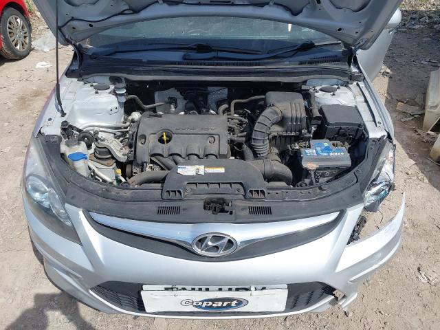 2011 HYUNDAI I30 CLASSI