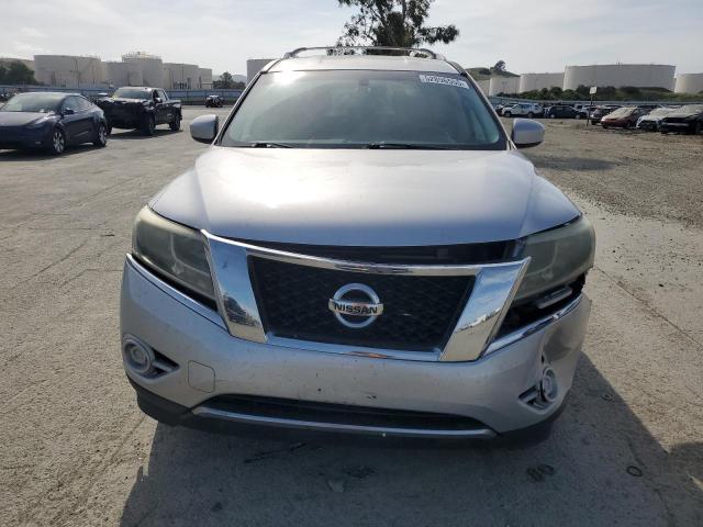  NISSAN PATHFINDER 2014 Серебристый