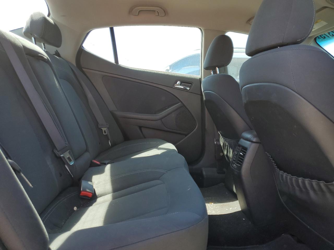 2012 Kia Optima Hybrid VIN: KNAGM4AD5C5016548 Lot: 53672375
