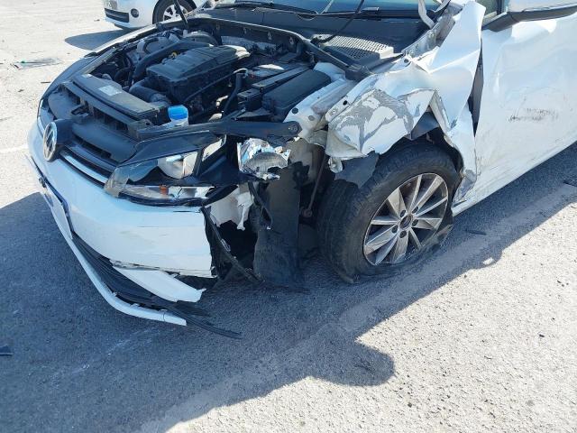 2019 VOLKSWAGEN GOLF S TSI