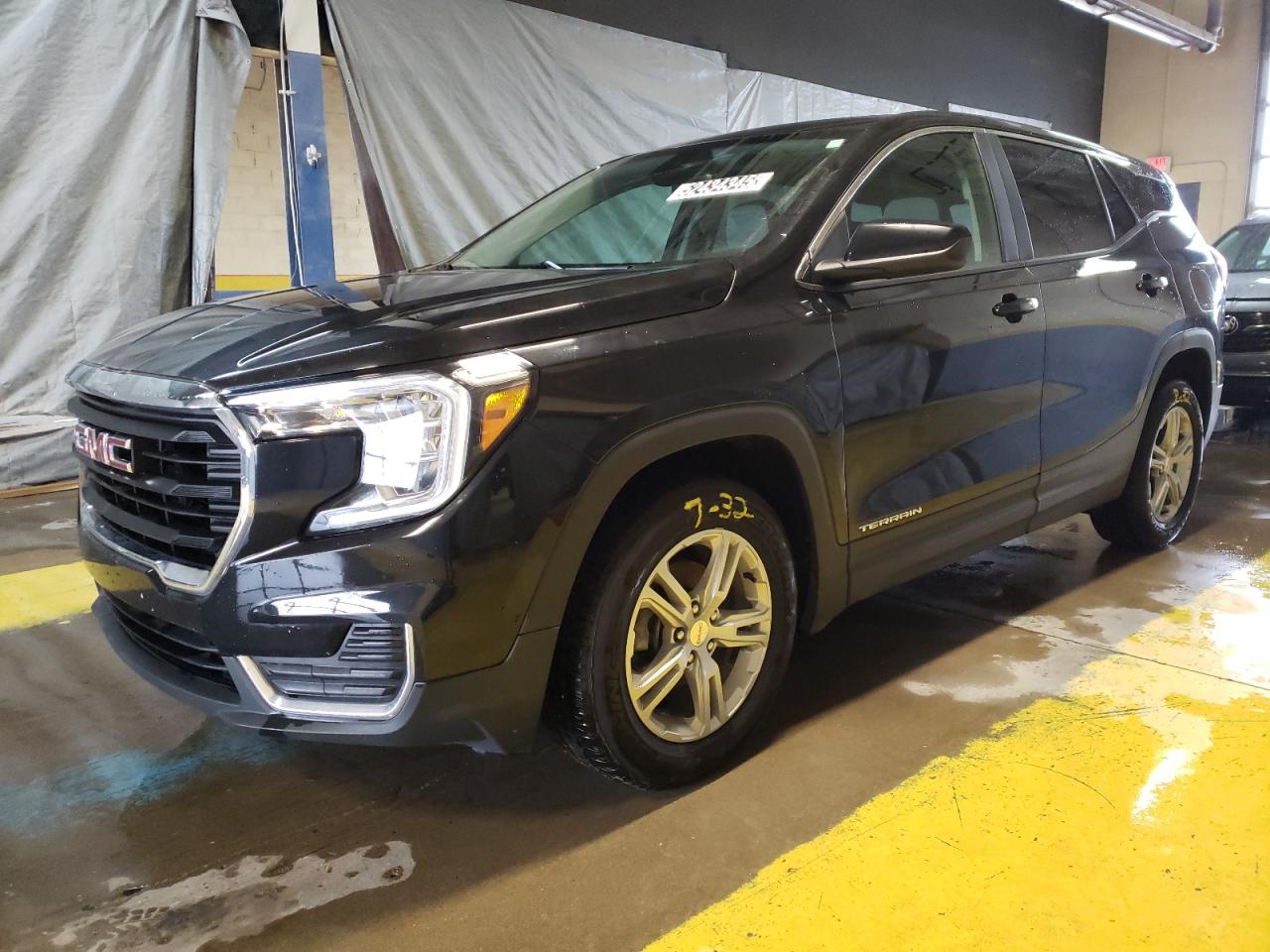 3GKALTEV8NL172647 GMC TERRAIN Photo 1